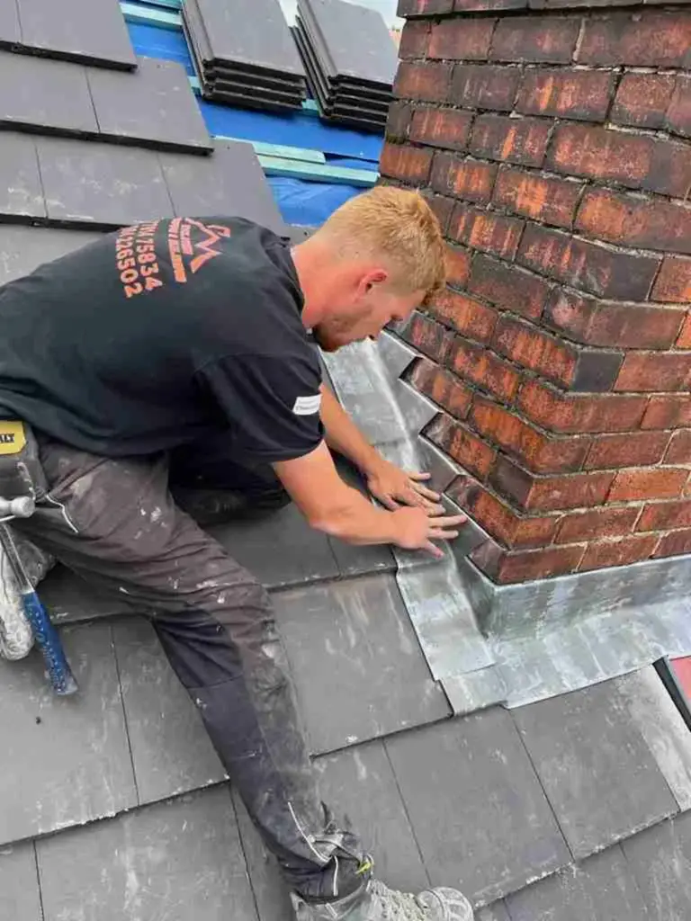 5 Essential Spring Roof Maintenance Tips for Manchester Homeowners in 2024